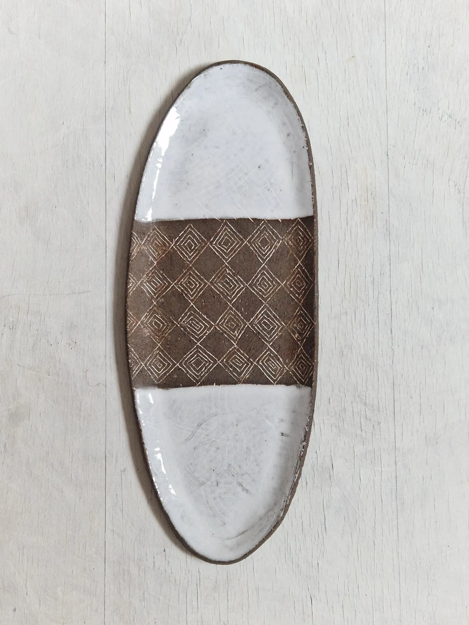 Geometric Patterns - oval tray dark brown No. 1
